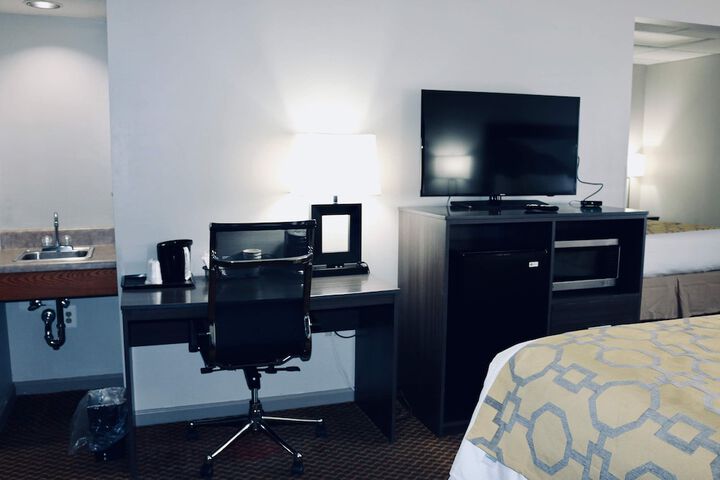 Room 20 of 32