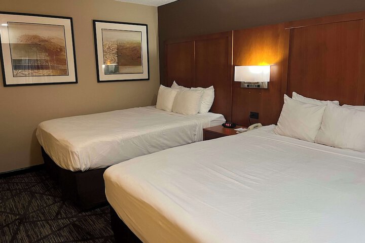 Room 13 of 26