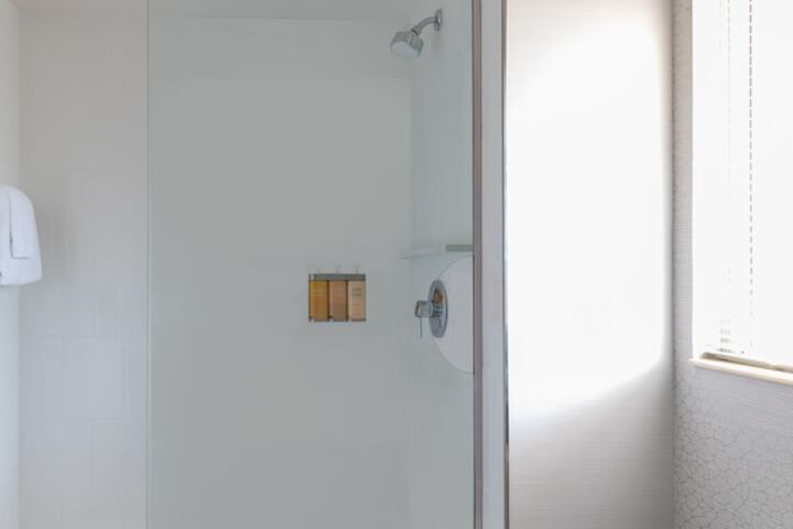 Room 21 of 51