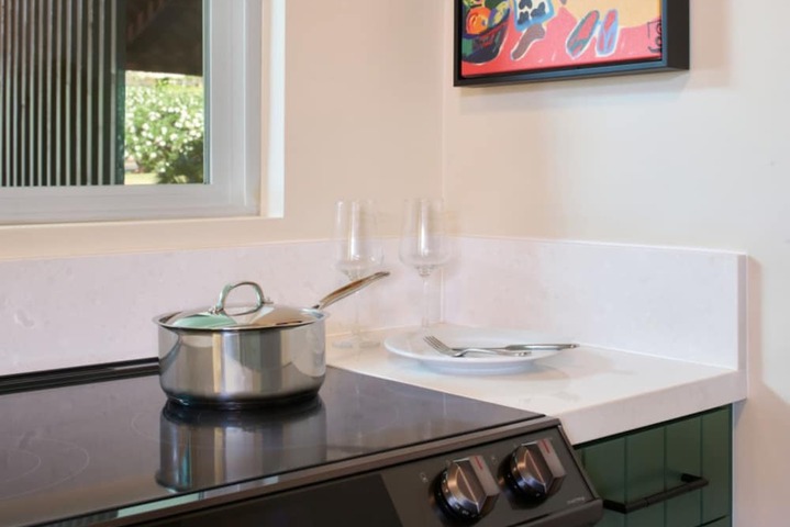 Royal Lahaina Resort & Bungalows