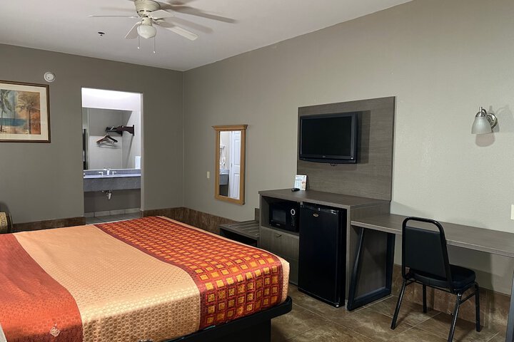 Room 26 of 72