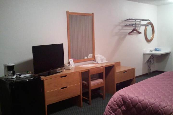 Room 22 of 40