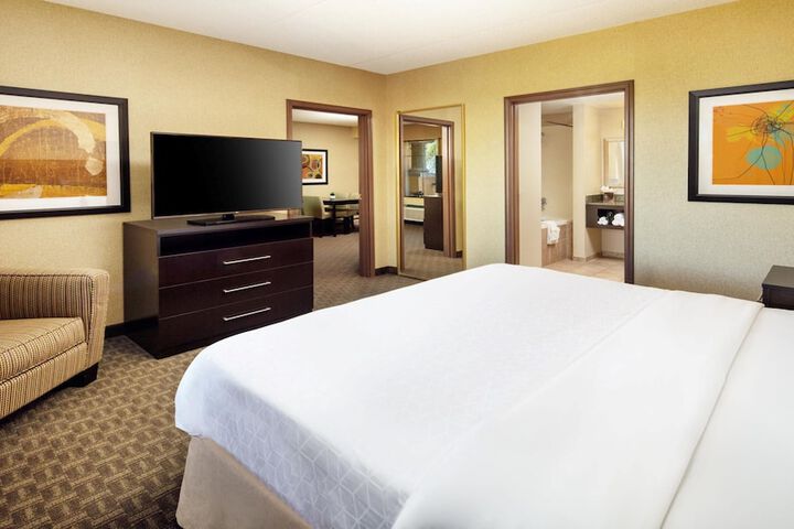 Room 36 of 110
