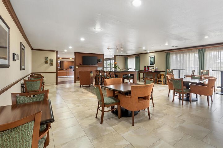Best Western Plus Atrium Inn