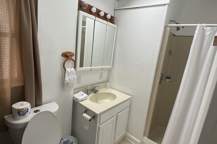 Room 48 of 105