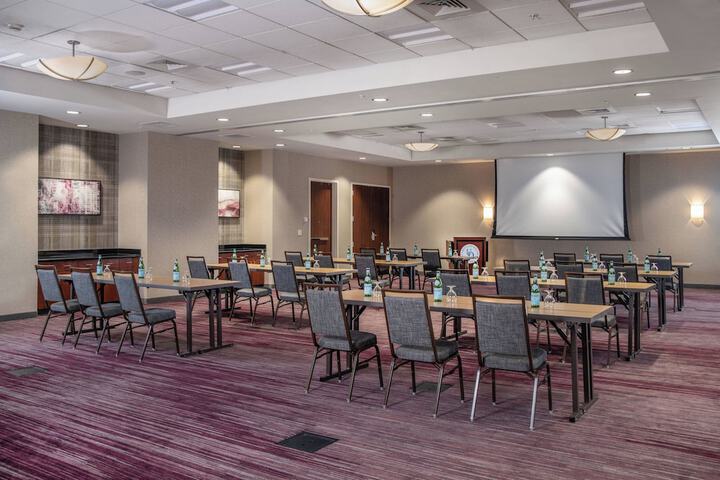 Courtyard by Marriott Newark-University of Delaware