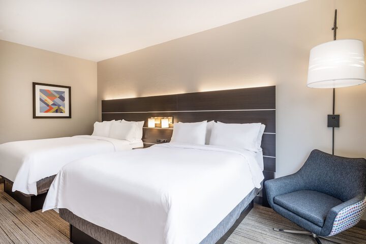 Holiday Inn Express Hotel & Suites BEAUMONT NW by IHG