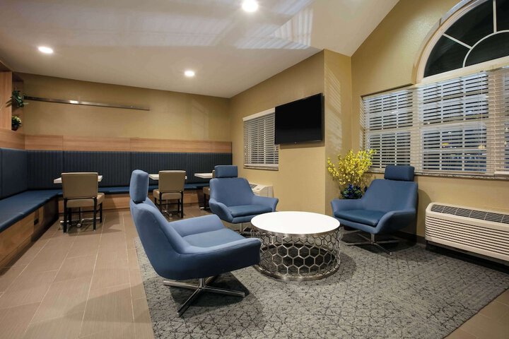 Microtel Inn & Suites by Wyndham Pecos