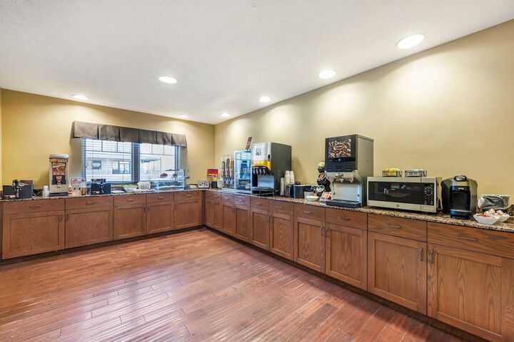 Best Western Plus Grand Island Inn & Suites