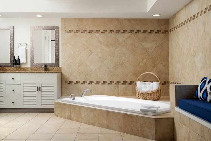 Hotel Indigo San Diego Del Mar by IHG