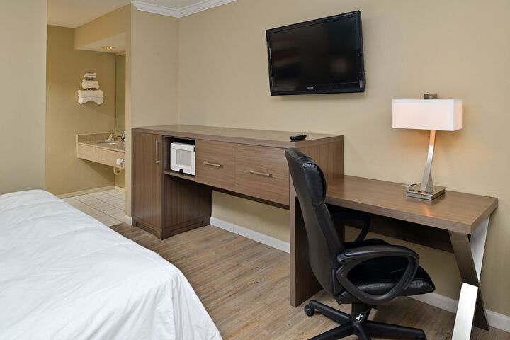 Room 29 of 42