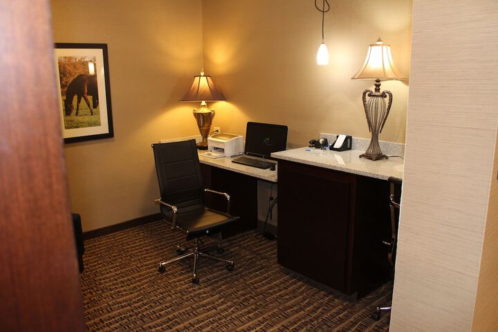 Business Center 51 of 51