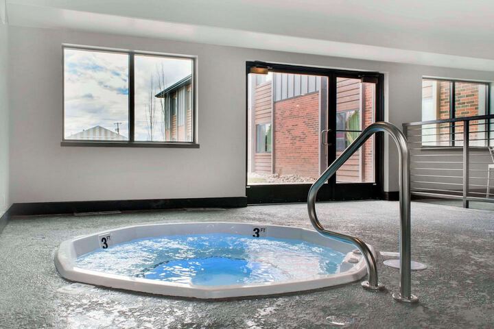 Pool 7 of 77