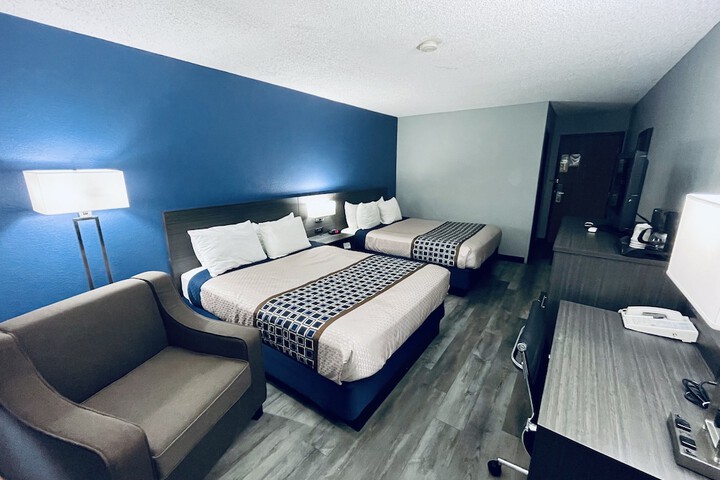 Room 37 of 43