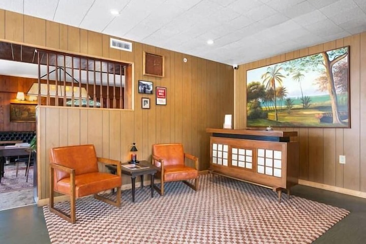 Hotel Interior 17 of 48
