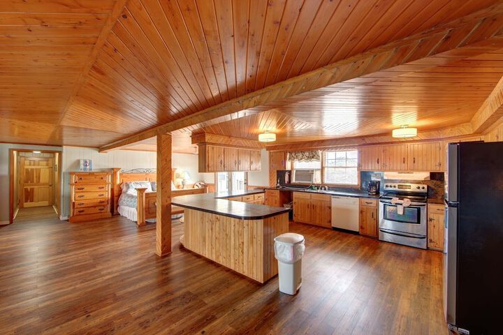Blackbeards Lodge