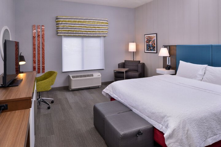 Room 20 of 65