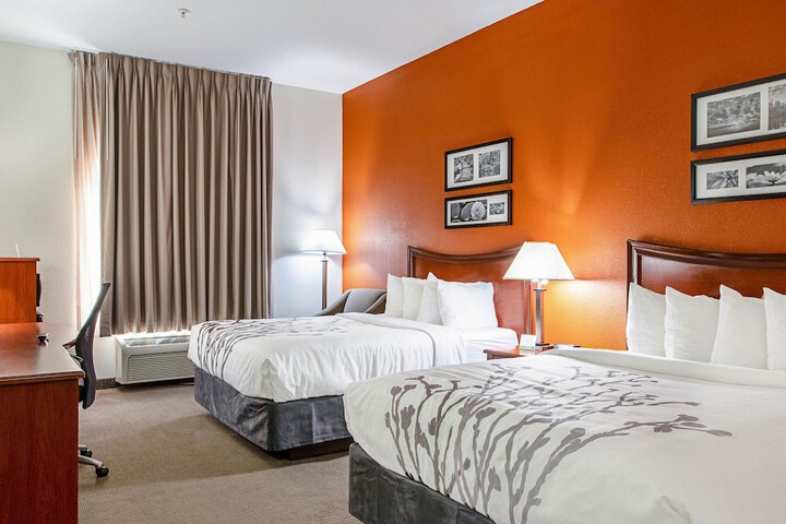 Room 14 of 52