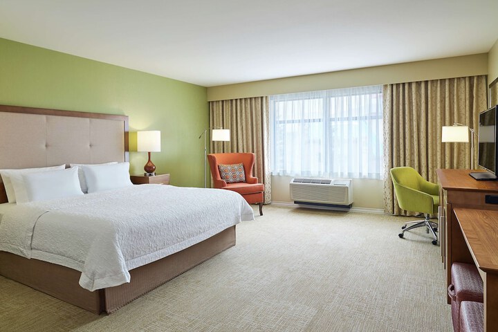 Room 14 of 51