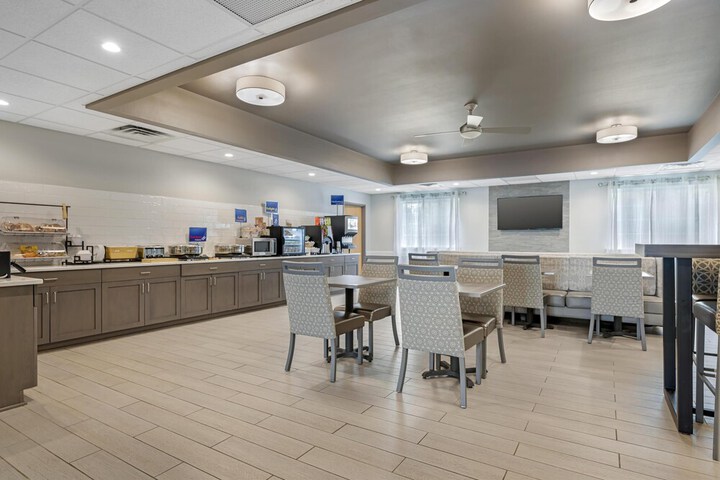 Best Western Brockport Inn & Suites