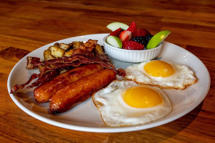 Breakfast/Coffee Service 71 of 73