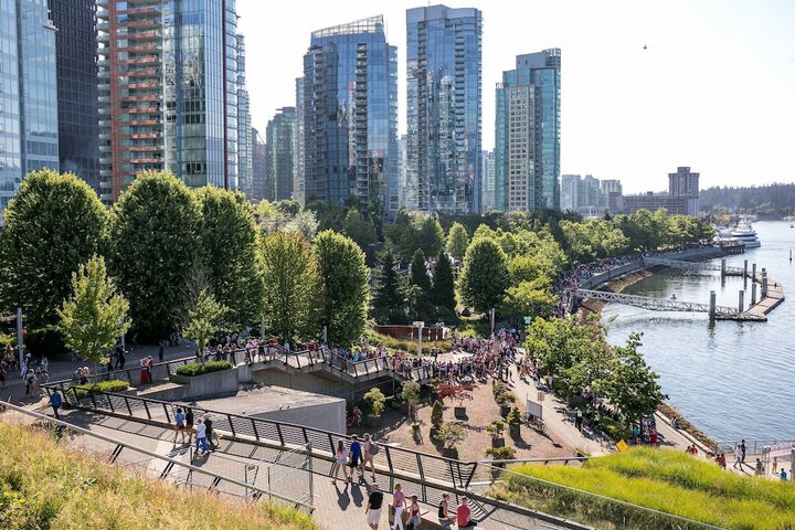 Delta Hotels by Marriott Vancouver Downtown Suites - Downtown Vancouver