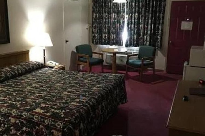 Room 19 of 22