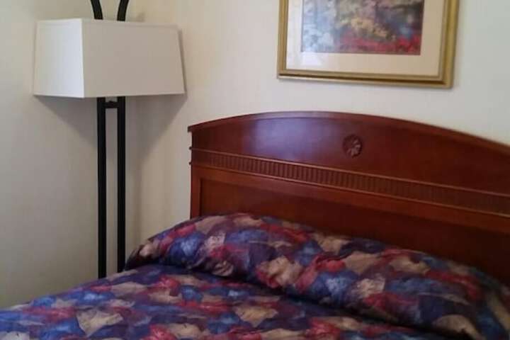 Room 14 of 19