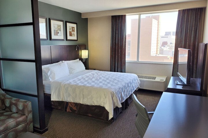 Holiday Inn Hotel & Suites Saskatoon Downtown by IHG