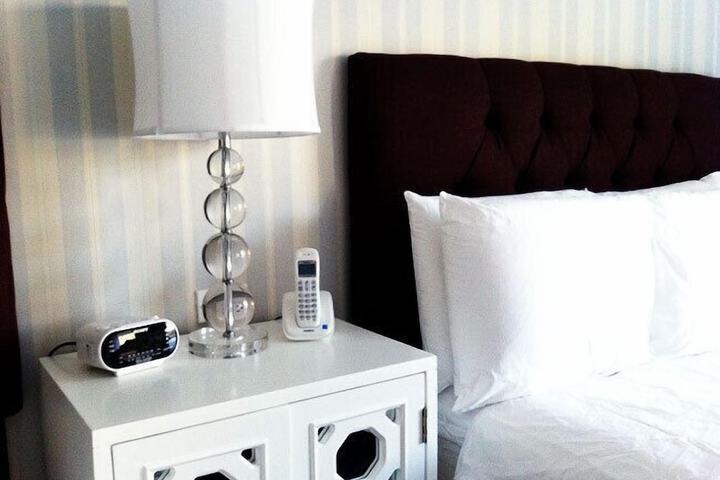 Room 3 of 7
