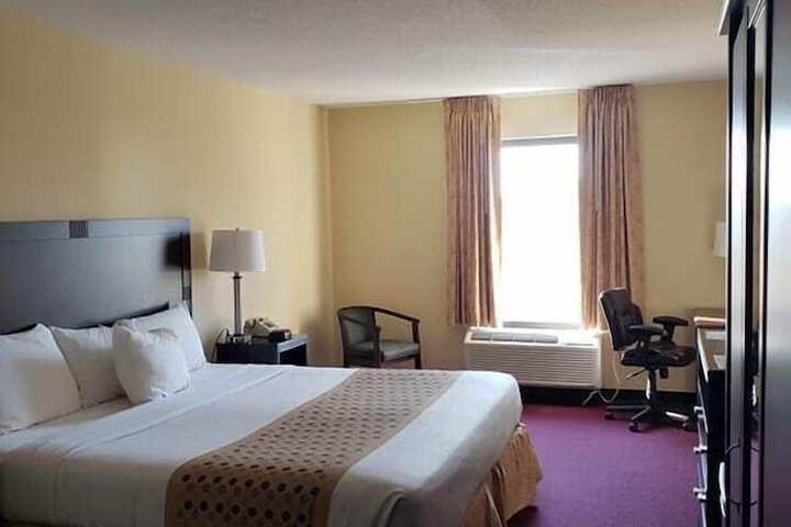 Room 31 of 38