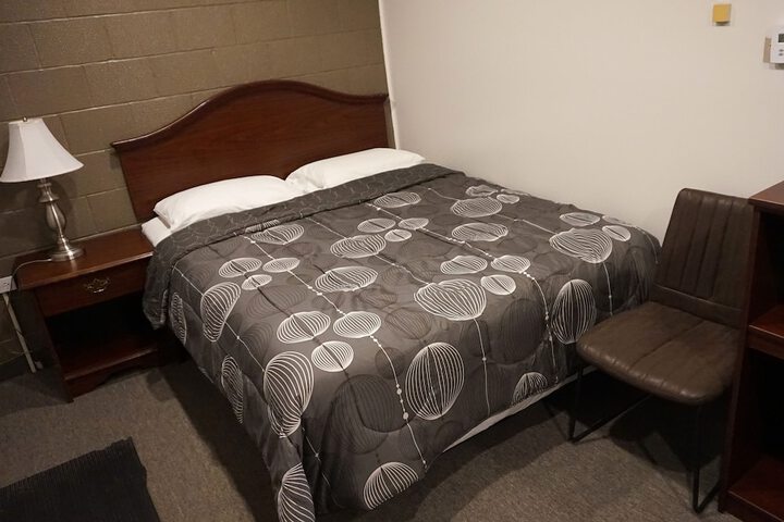 Room 16 of 21