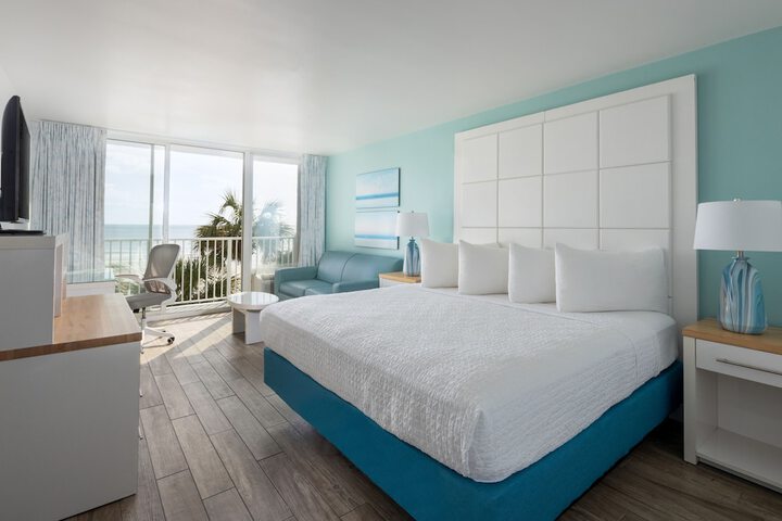 Tides Folly Beach Charlestons Oceanfront Hotel