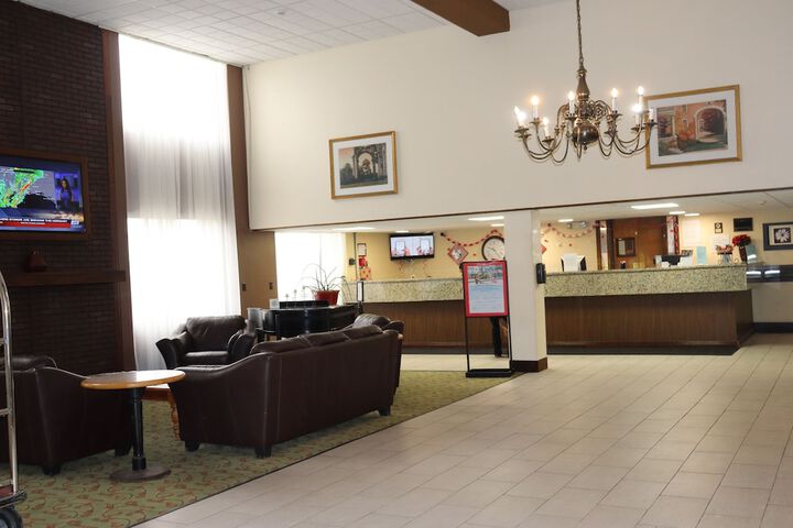 Hotel Interior 8 of 55