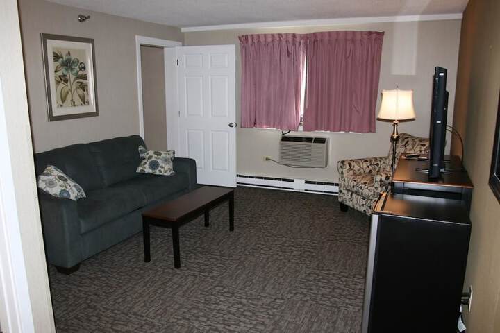 Room 13 of 20