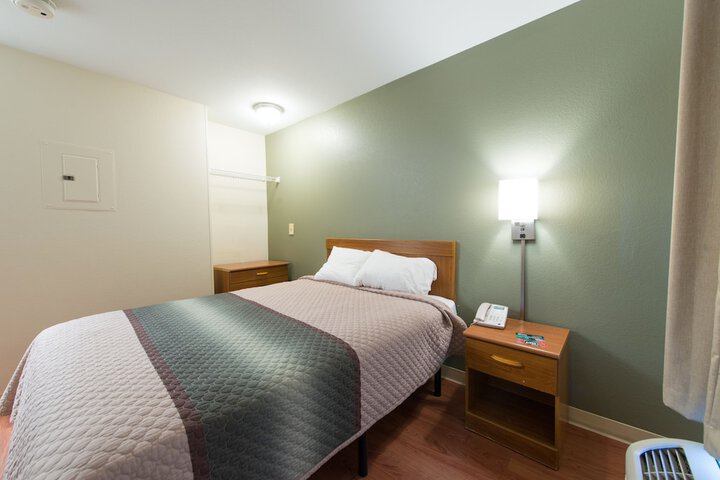 Room 3 of 24