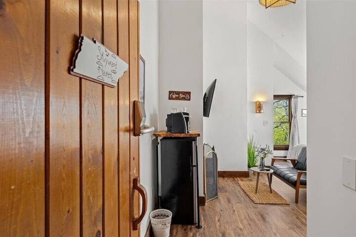 Laurel Valley Mountain Retreat