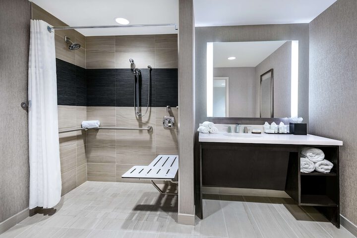 Embassy Suites by Hilton Houston West - Katy