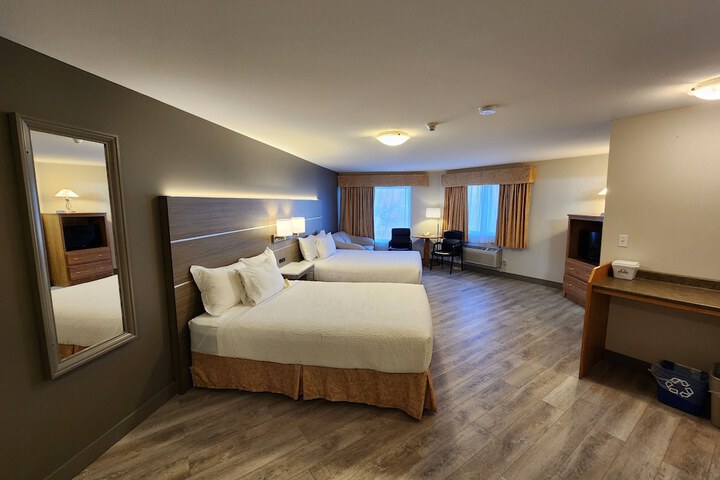 Days Inn & Conference Centre by Wyndham Penticton
