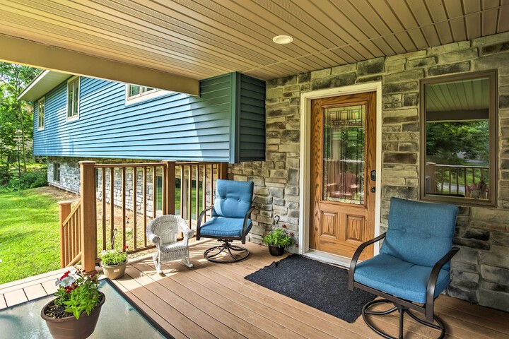 Cabin w / Dock & Porch Across From Balsam Lake