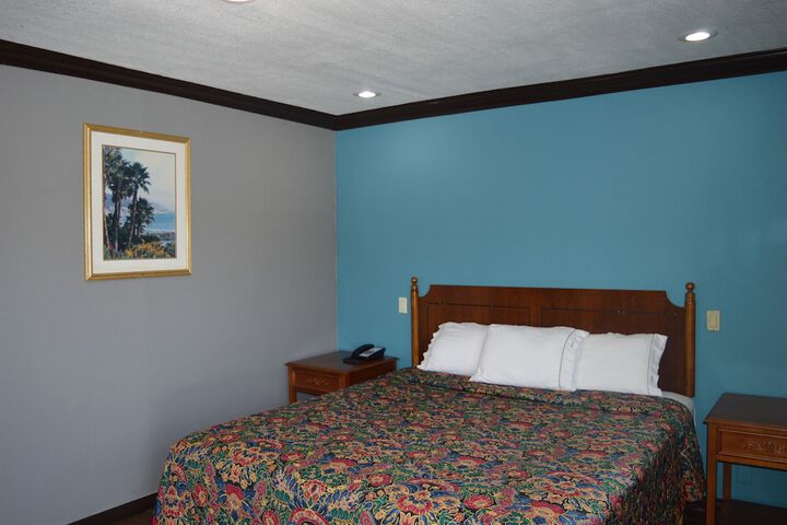 Room 12 of 44
