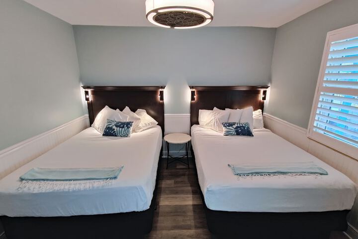 Room 50 of 117