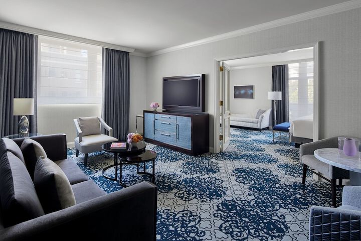 Room 20 of 102
