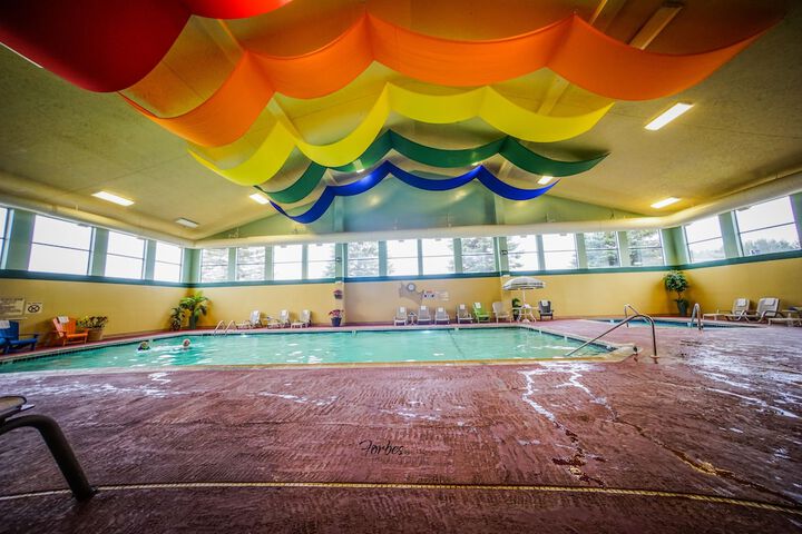 Pool 7 of 64