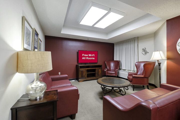 Red Roof Inn PLUS+ Palm Coast