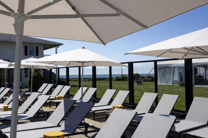 Red Jacket Beach Resort