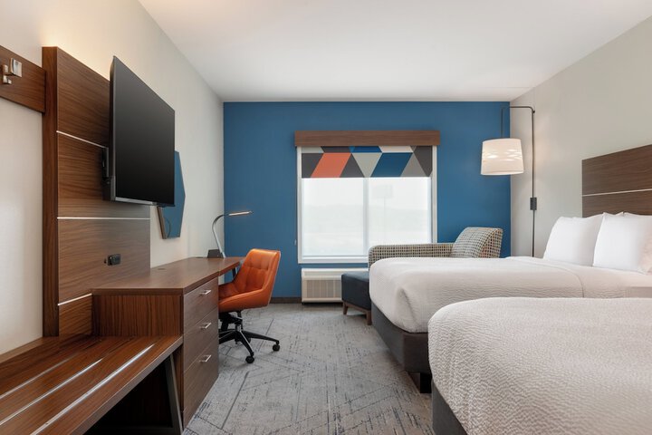 Holiday Inn Express Calhoun South by IHG