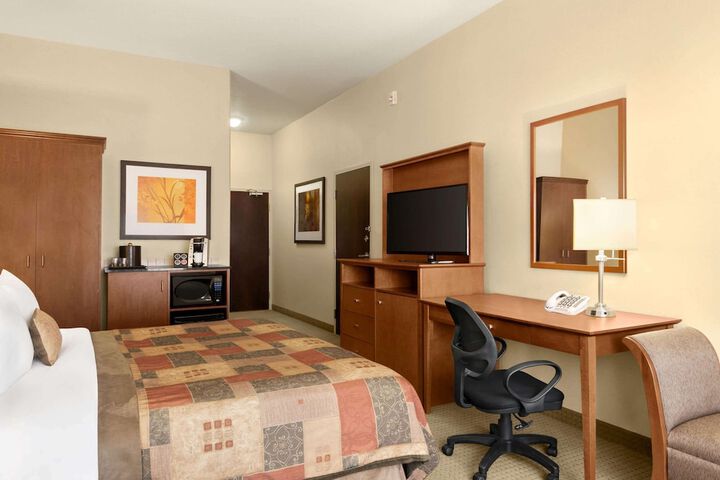 Room 20 of 38