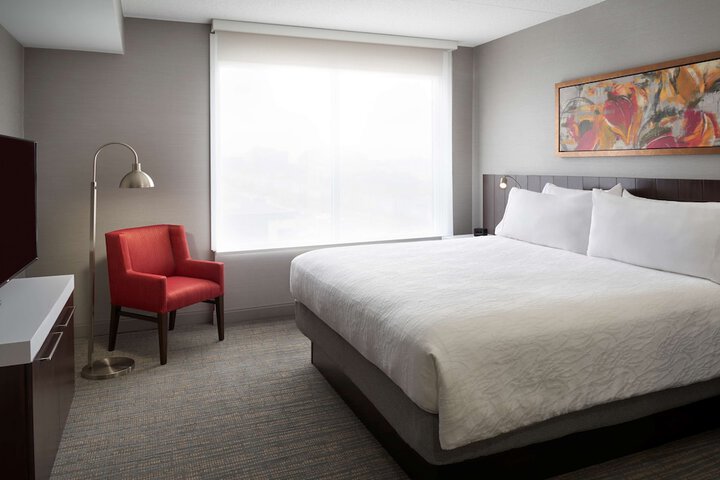 Room 10 of 29