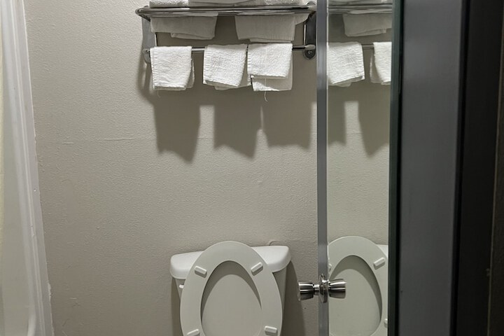 Room 19 of 45
